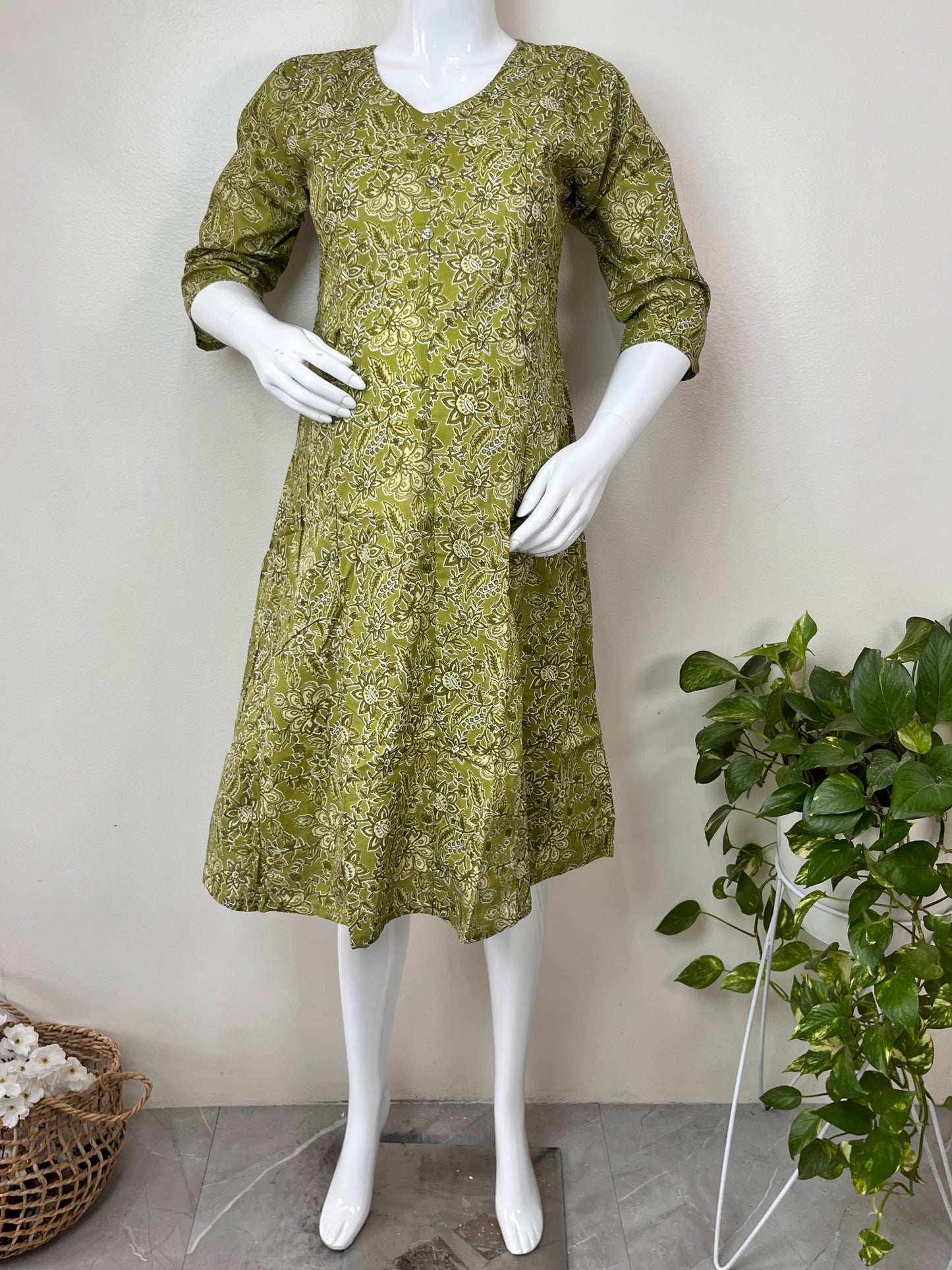 Women's Pure Cotton Maternity and Nursing Kurti