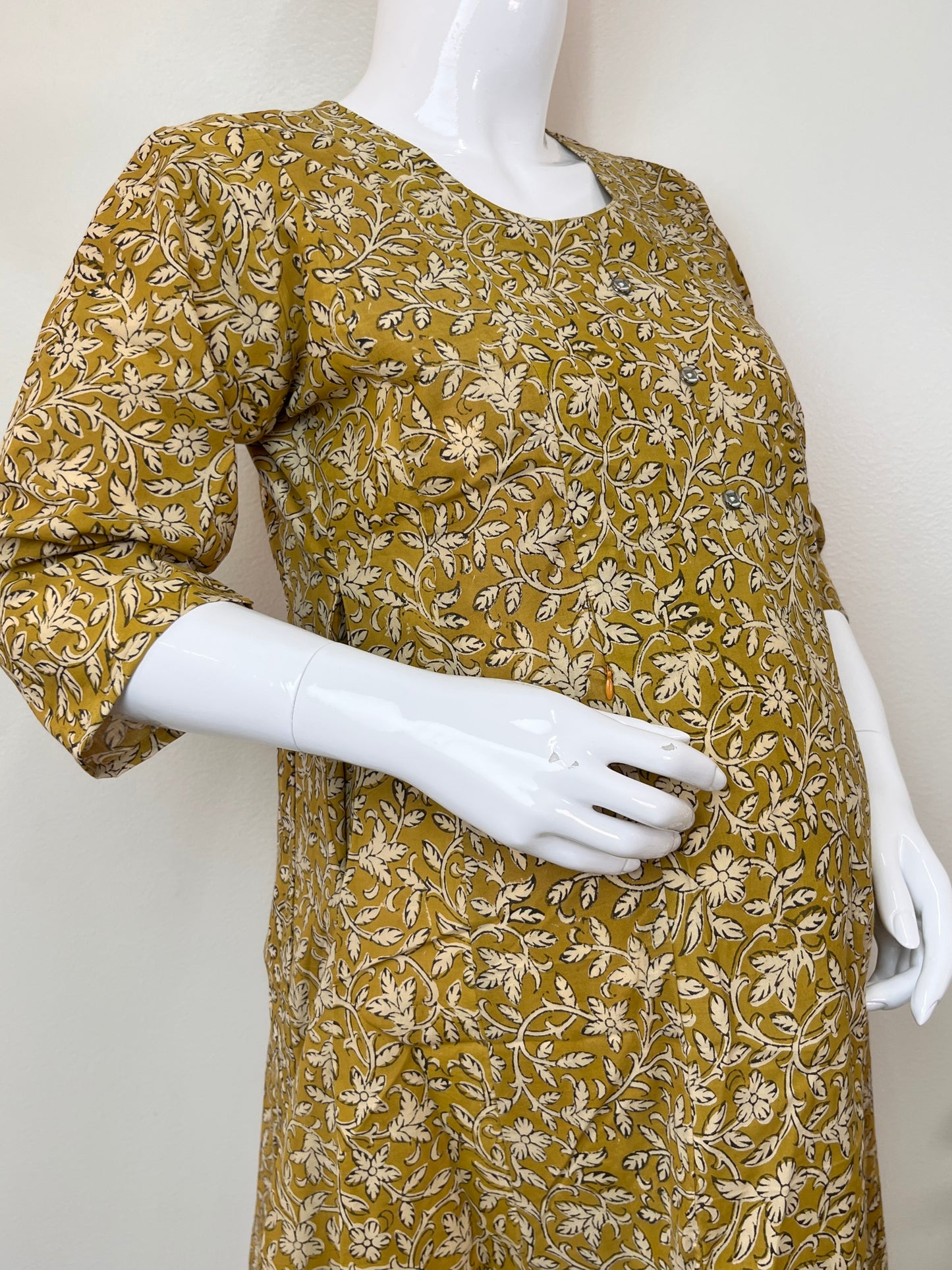Pure Cotton Motherhood Essentials Nursing Kurti