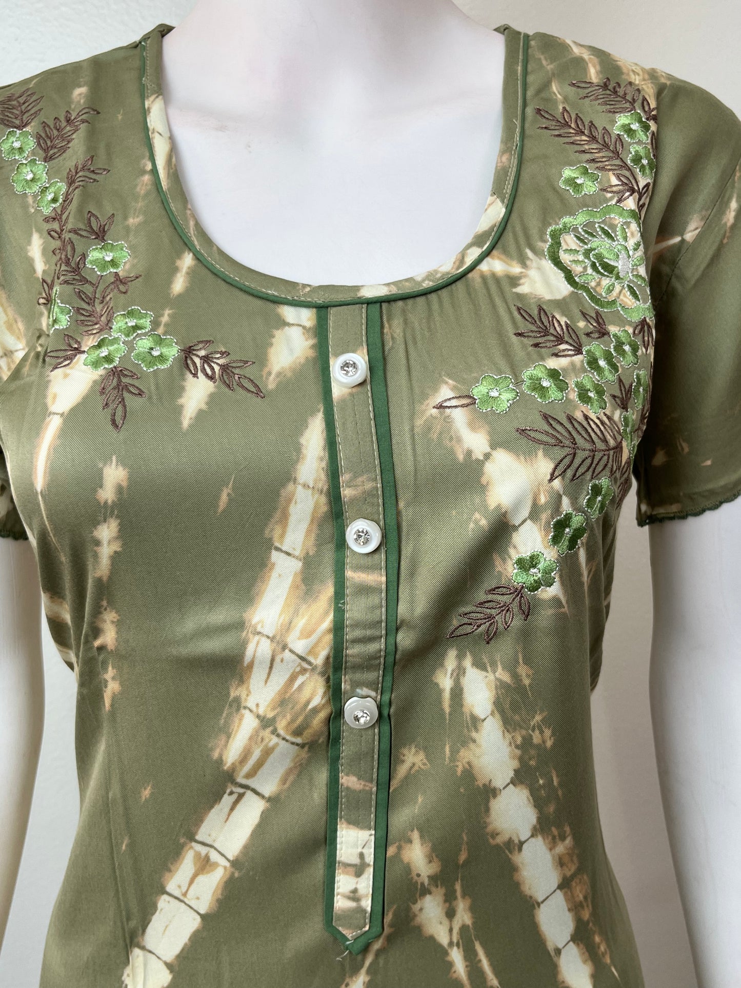 Green Soft & Breathable Rayon Nightgown