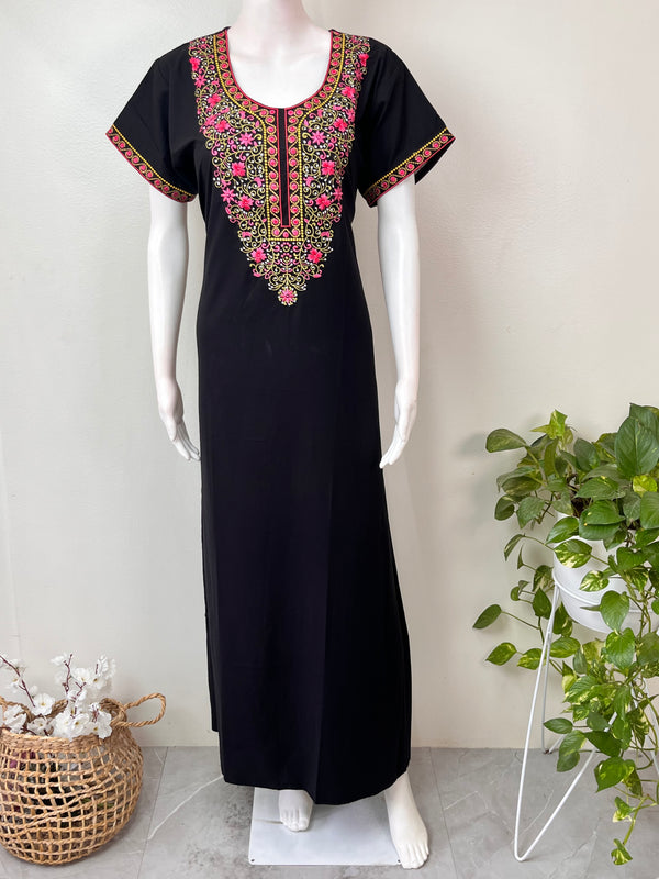 Black Breathable Elegance Bizzylizzy Nightgown