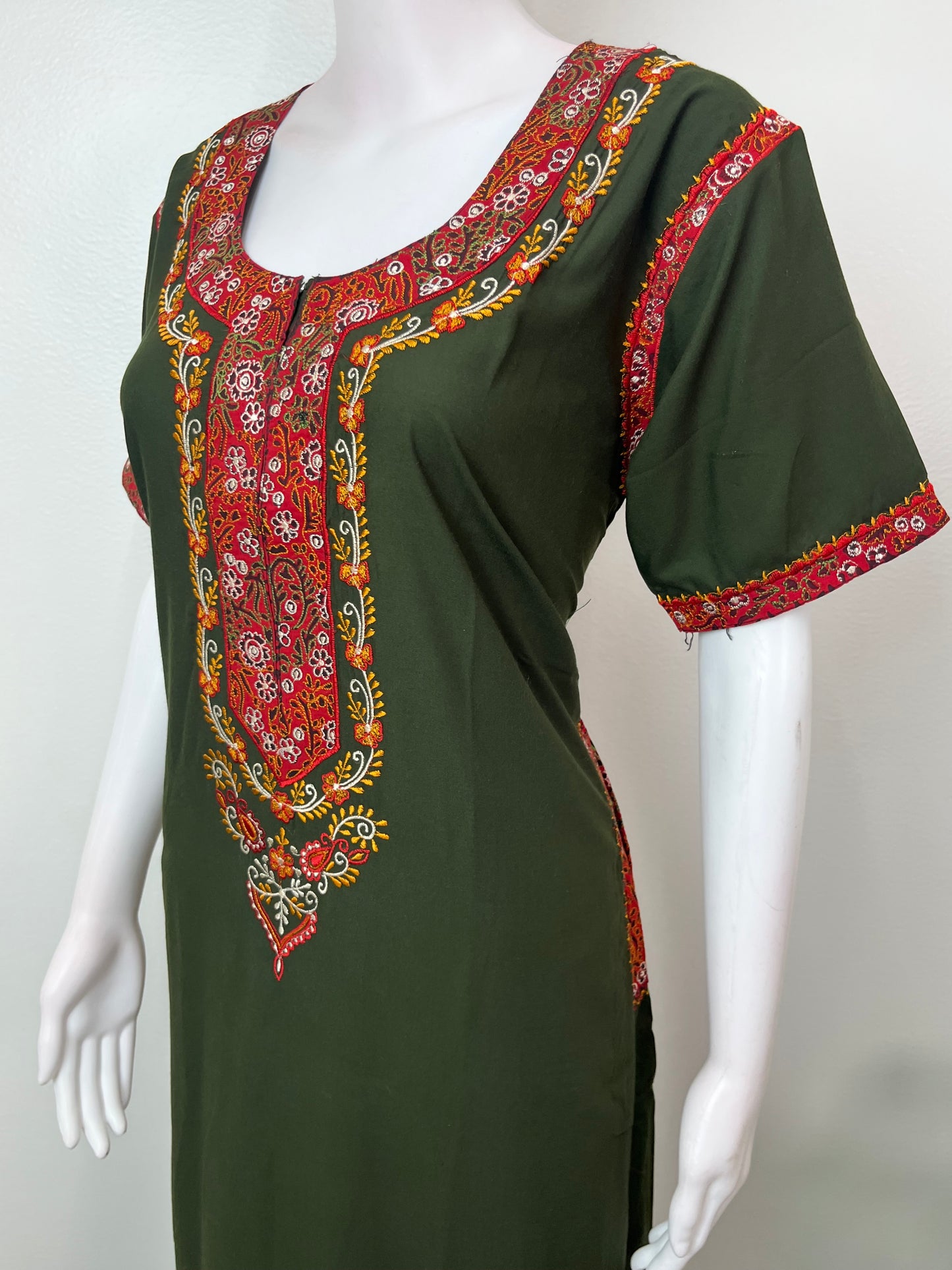 Bottle Green Premium Bizzylizzy Embroidered Nightgown