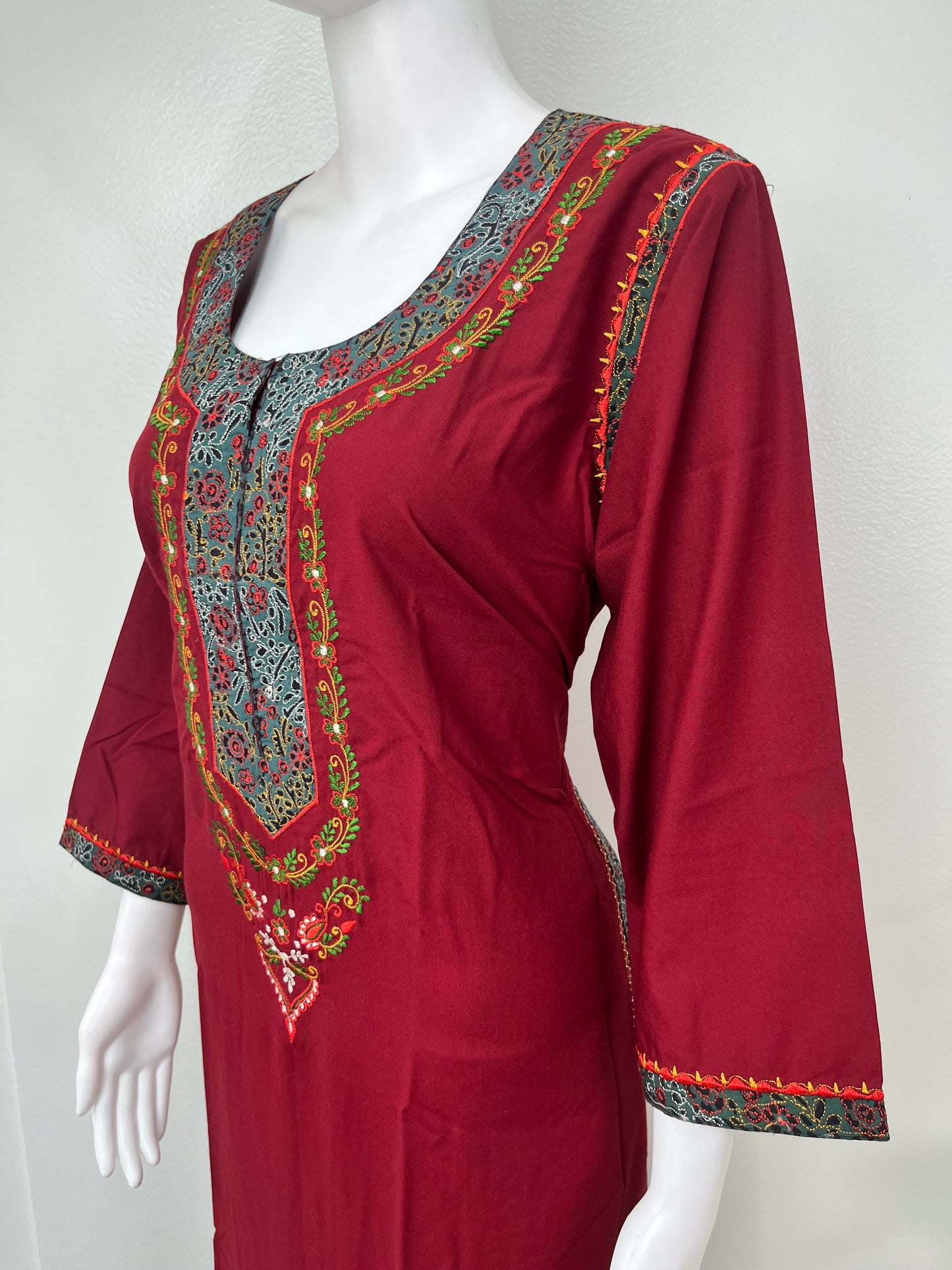 Maroon Classic Charm Bizzylizzy Nighty with 3/4 Sleeves