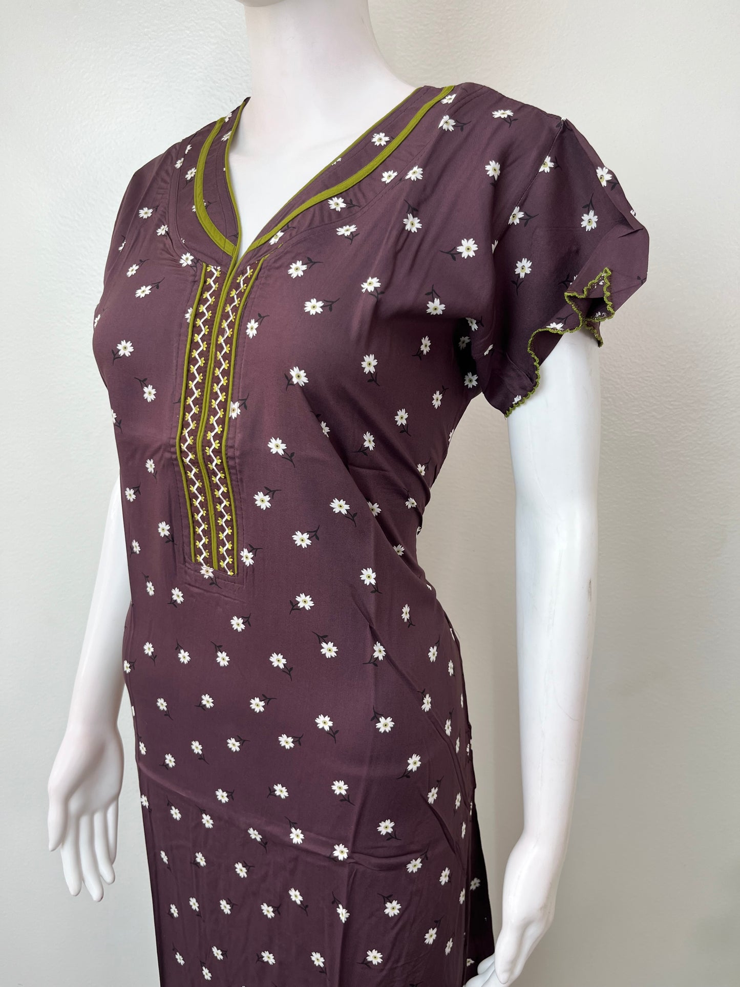 Rayon Fabric Floral Printed Nightgown