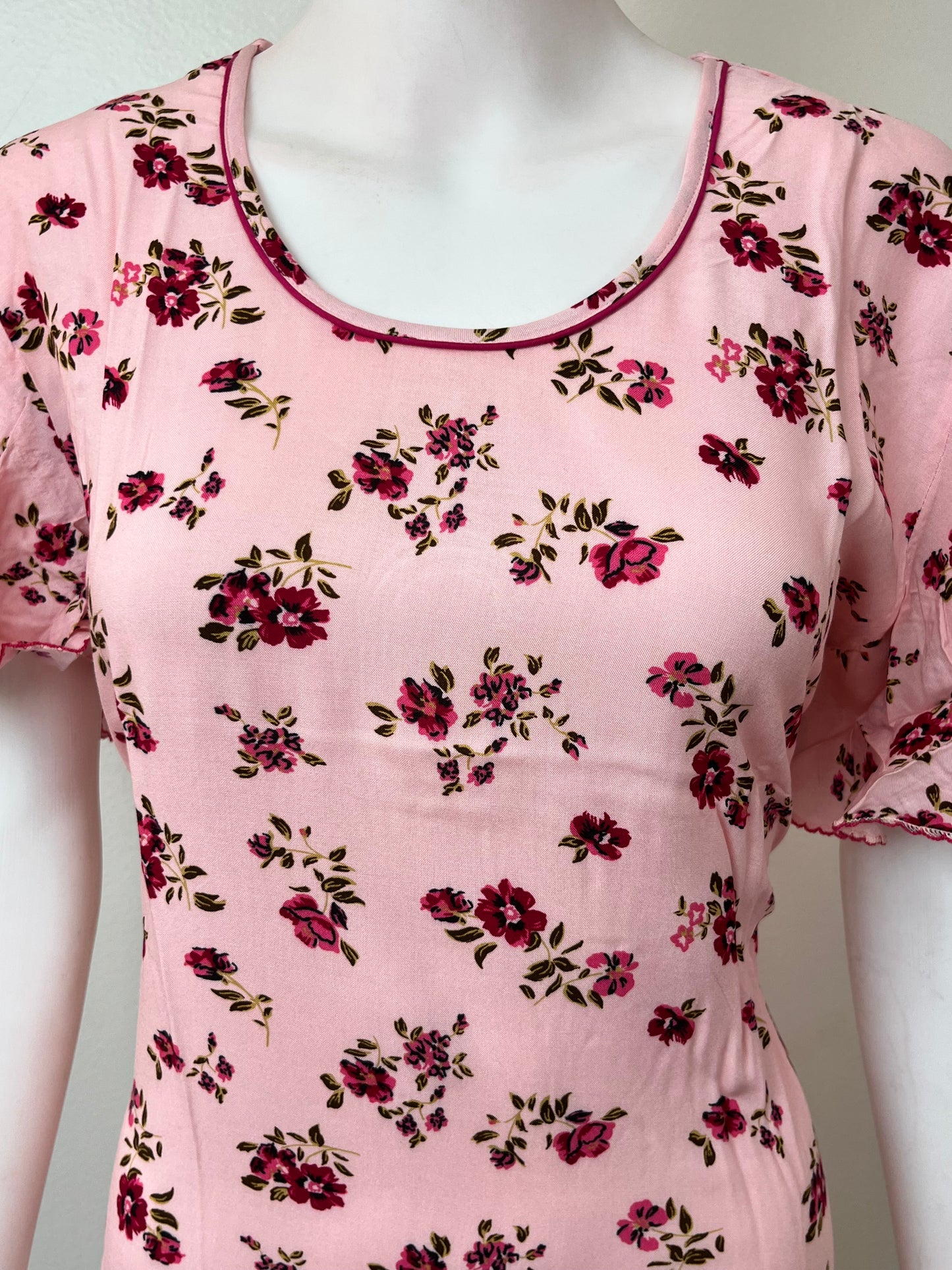 Pink Soft & Breathable Rayon Fabric Nightgown