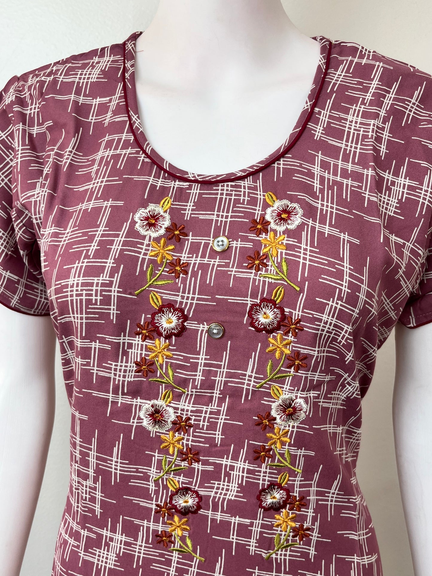 Geometric Printed Rayon Fabric Nighty