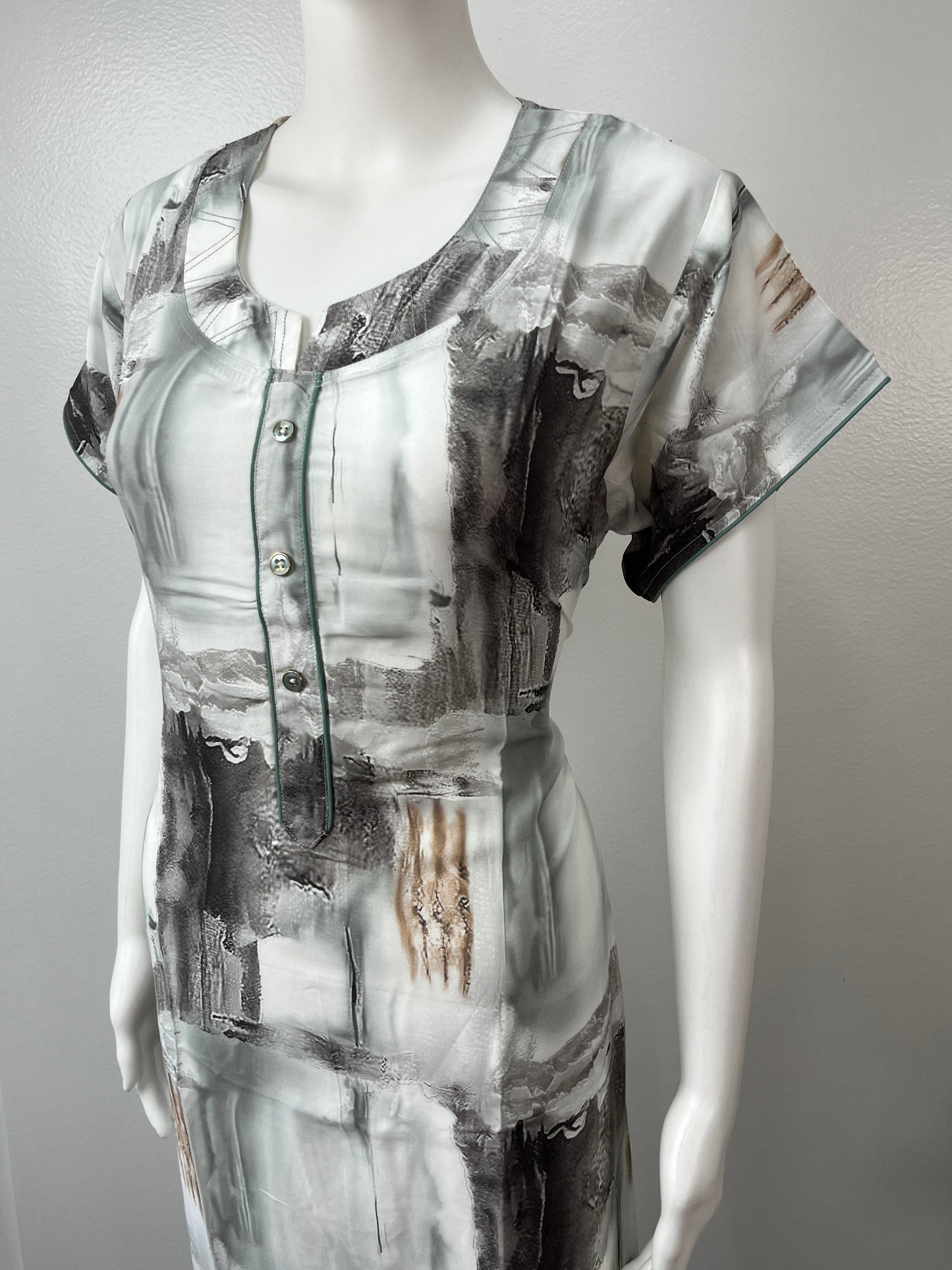 Black & White Rayon Fabric Nighty Silky Texture