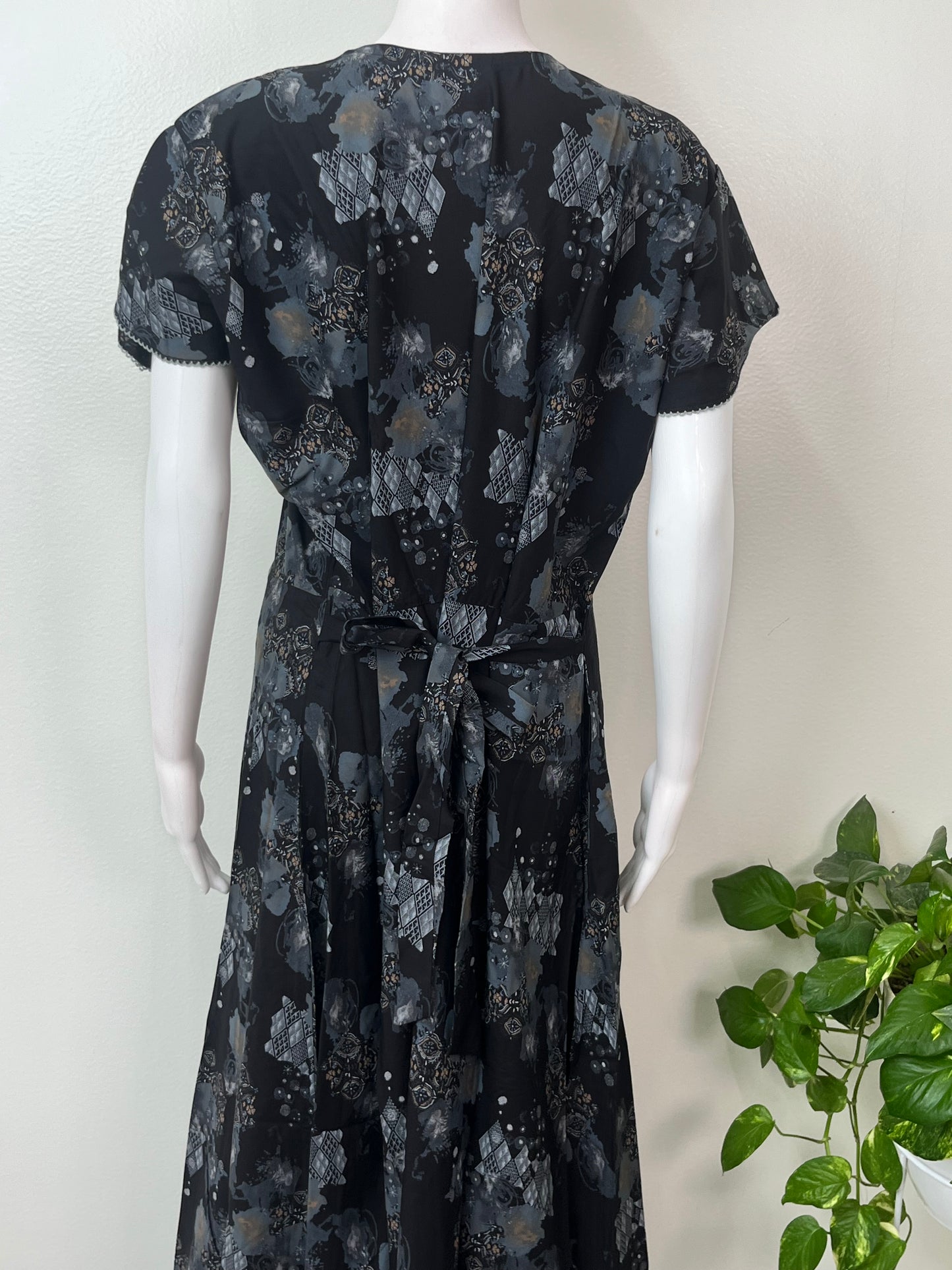 Black & Gray Umbrella Style Nighty in Rayon Fabric