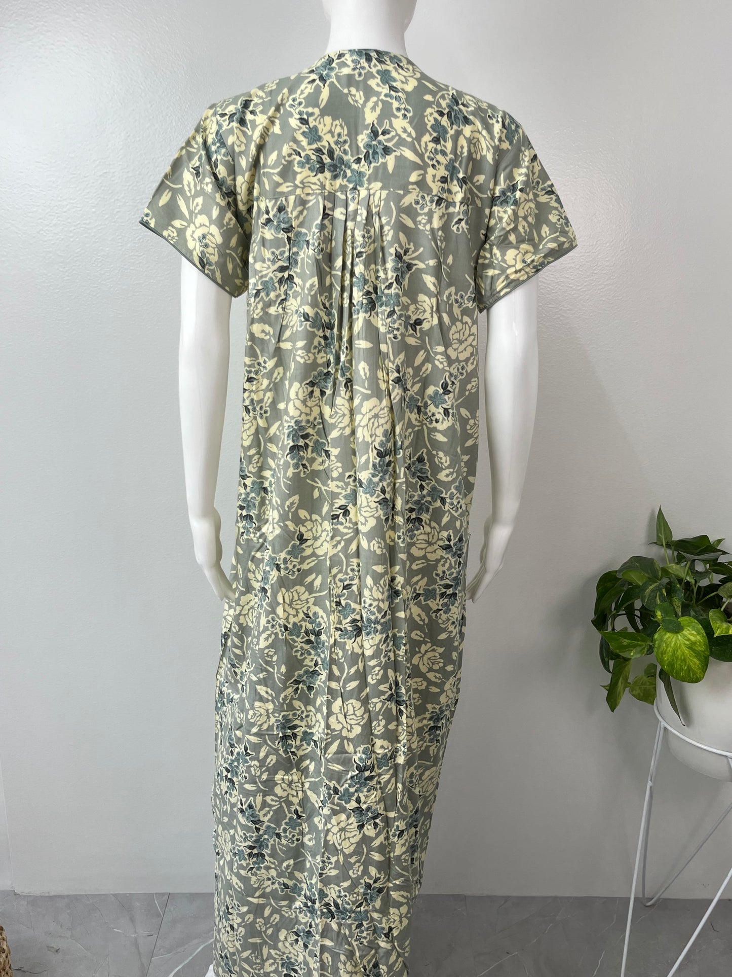 Green Rayon Nightgown Elegant & Long-Lasting
